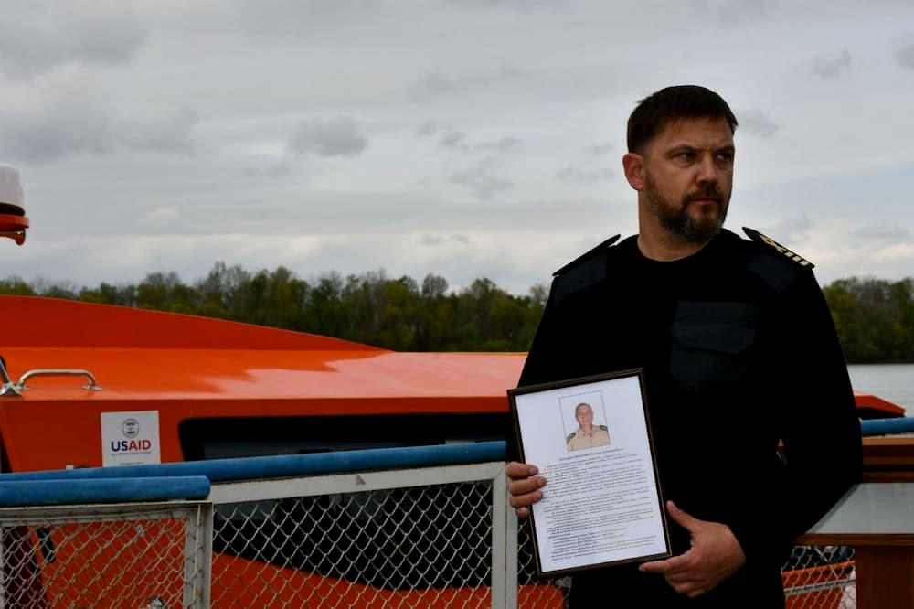 3215 image for slide