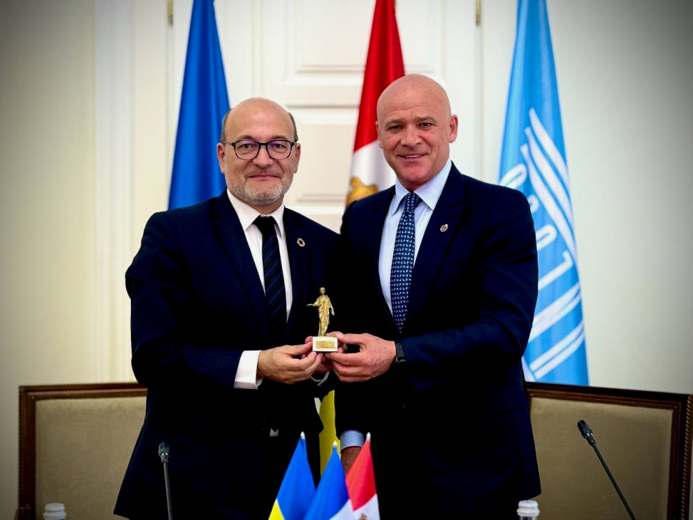 4560 image for slide