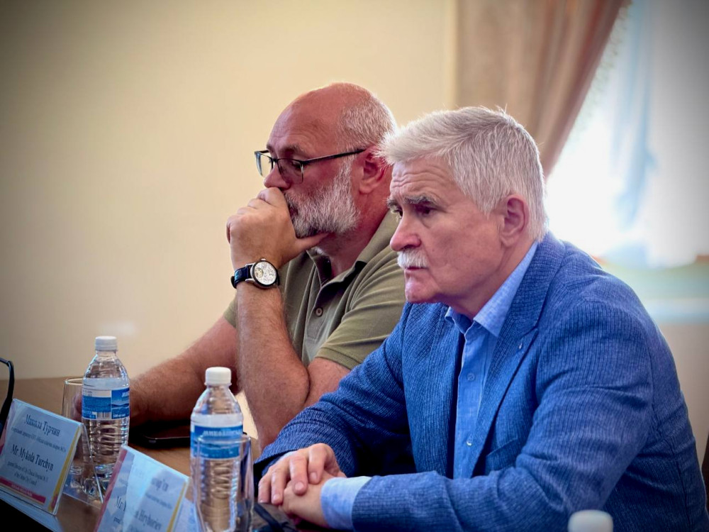 4563 image for slide