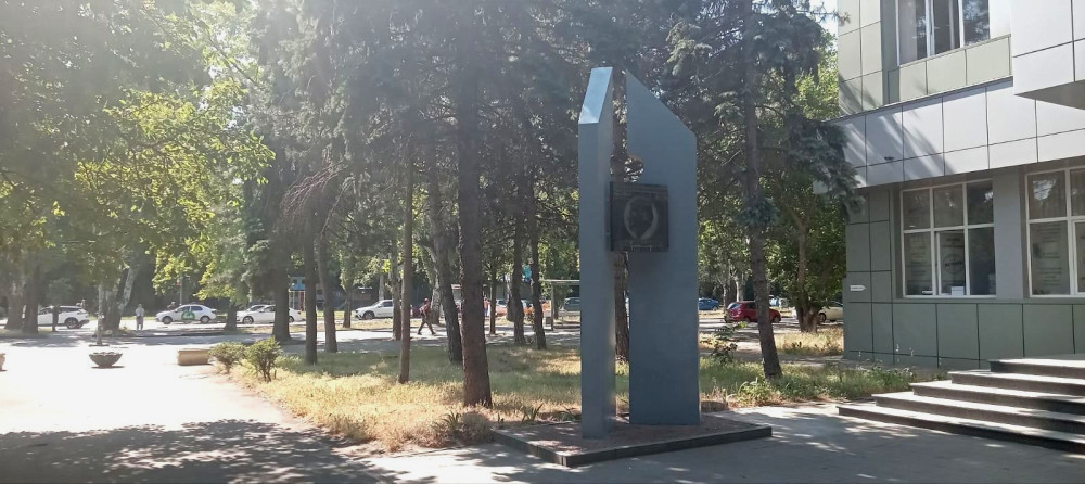 4695 image for slide