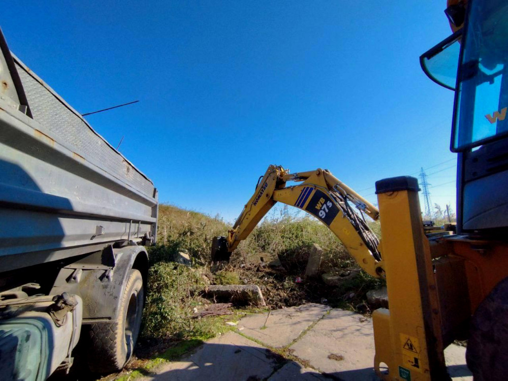 6651 image for slide