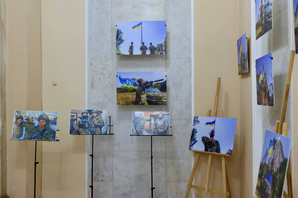 7328 image for slide