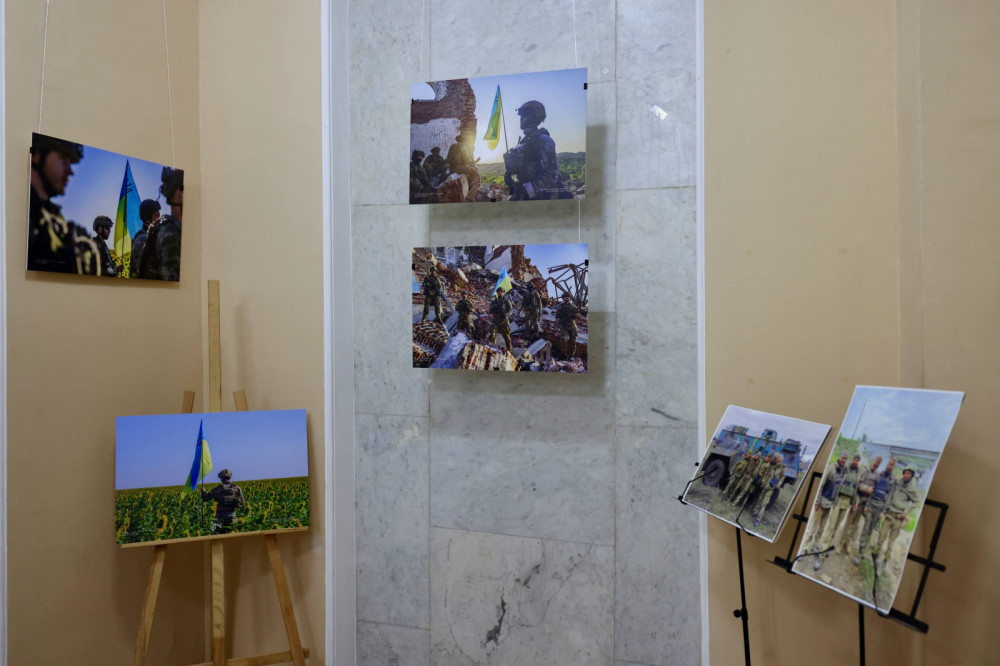 7332 image for slide